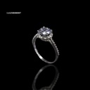 SOLITARIO R- 8 RESALTADO EN ARO DE ZIRCONIA